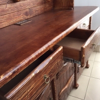 Буфет 9500 грн