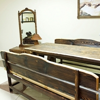 Меблі з дерева Київ